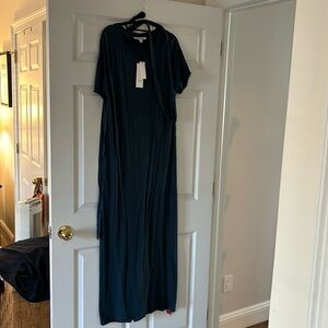Elizabeth and James NWT size M